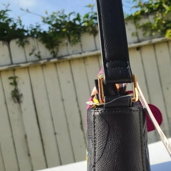 Betsey Johnson Black purse NWT With scarf - Picture 6 of 11